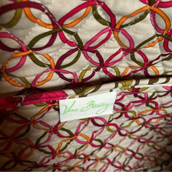 SOLD Vera Bradley Get Carried Away Large Tote/weekender LIKE NEW - Picture 11 of 12